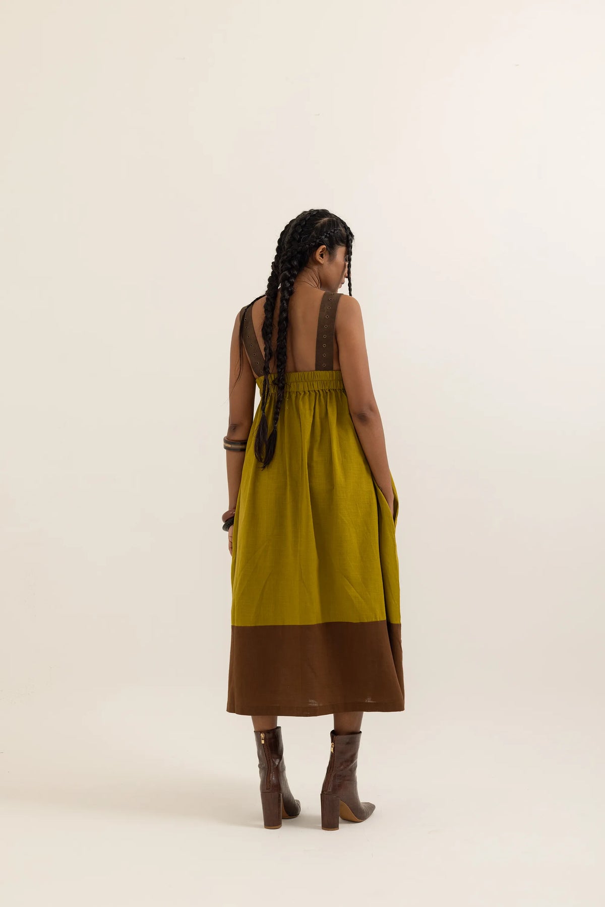 PINAFORE DRESS | OLD YELLOW-BARK BROWN