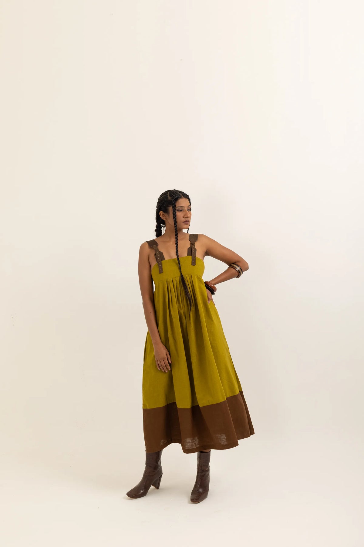 PINAFORE DRESS | OLD YELLOW-BARK BROWN