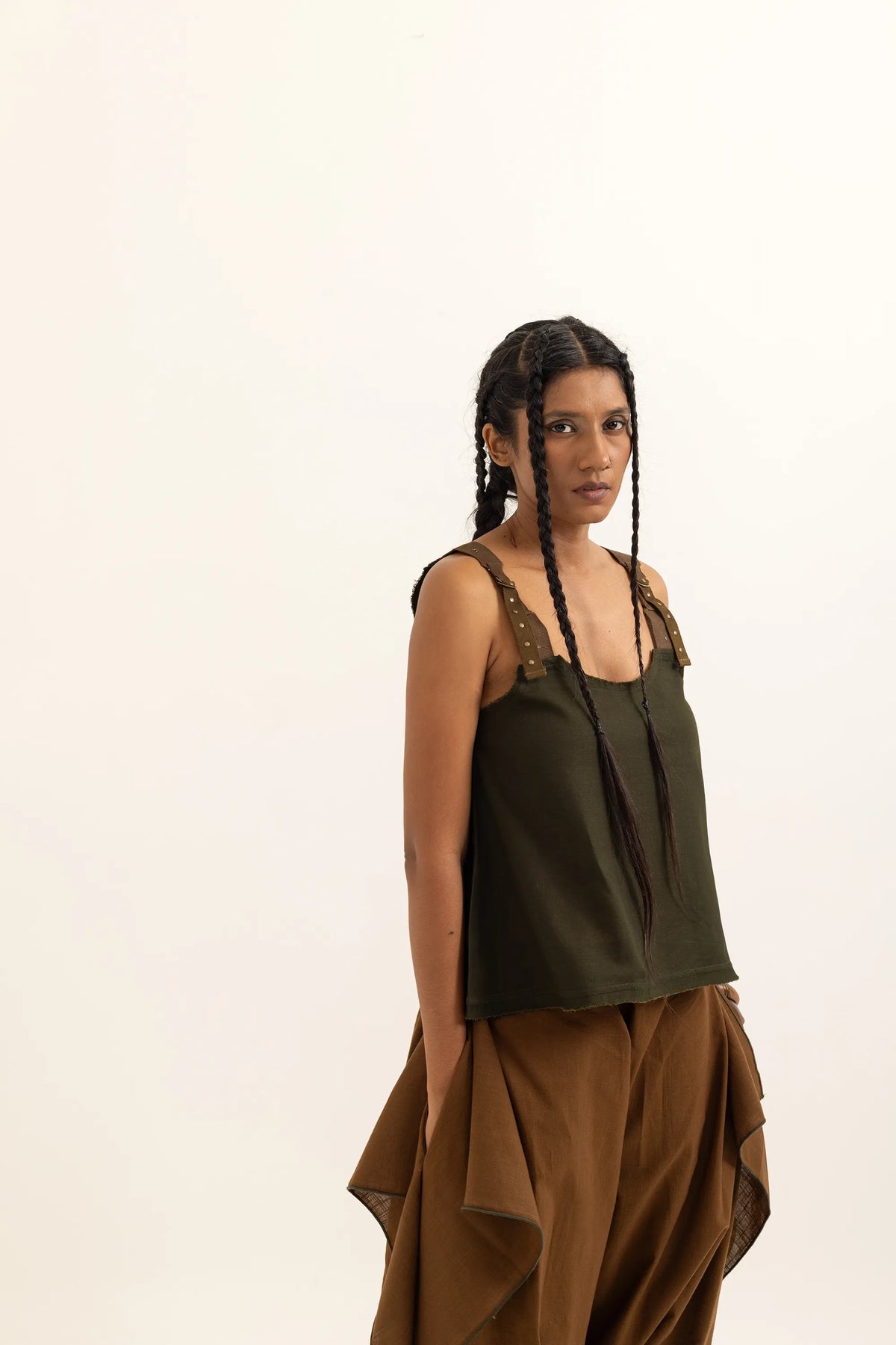 Ganjees | Sap Green