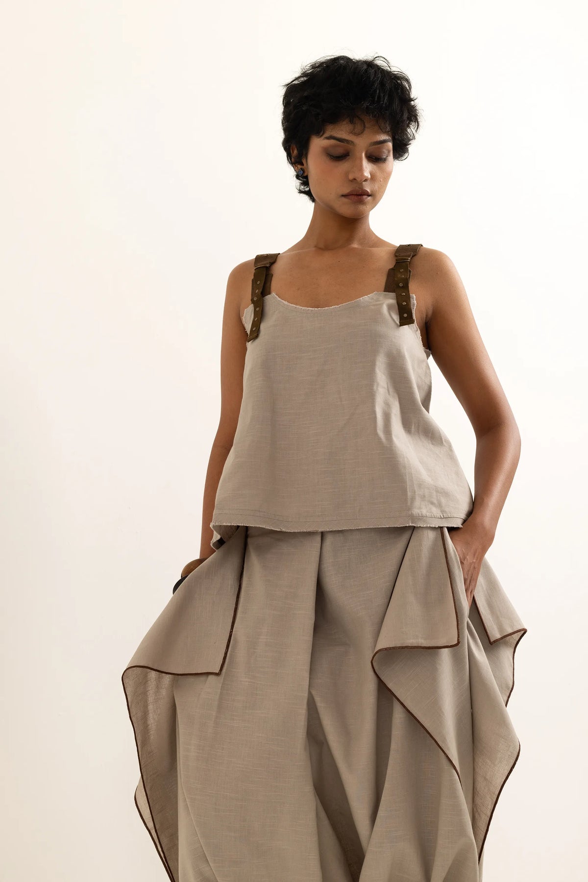 Ganjees | Taupe