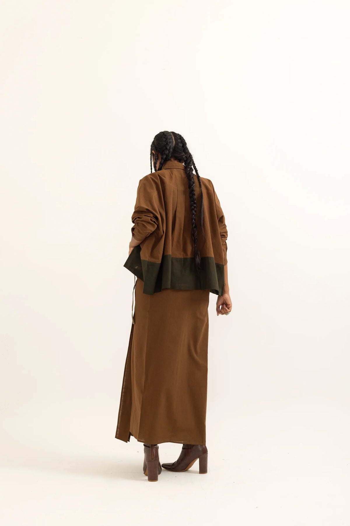 BOXY SHIRT | BARK BROWN-SAP GREEN