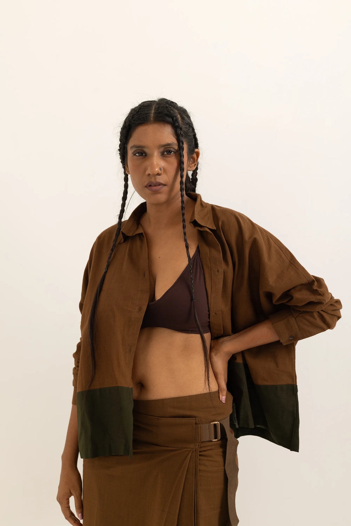 BOXY SHIRT | BARK BROWN-SAP GREEN