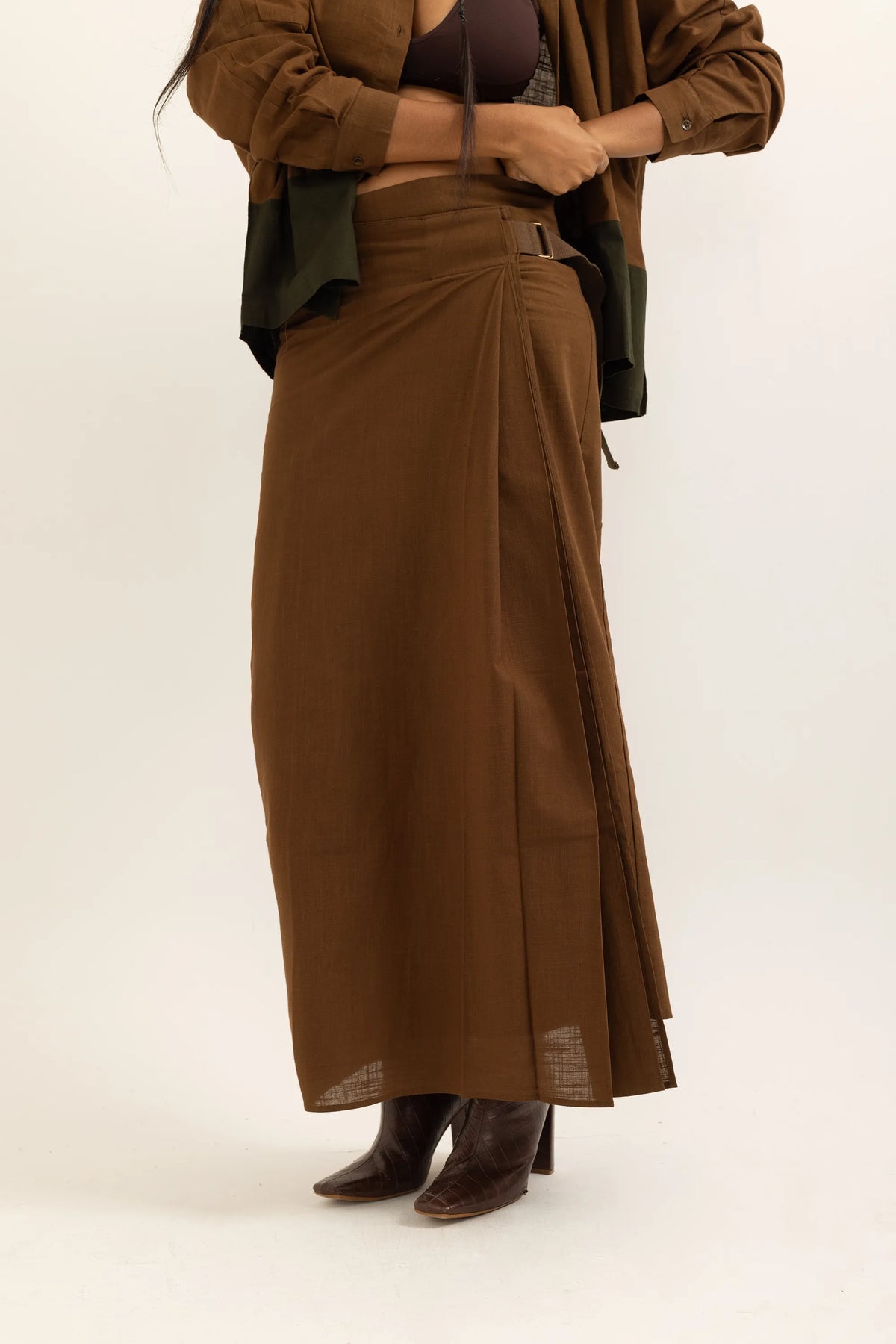 WRAP AROUND LUNGI | BARK BROWN
