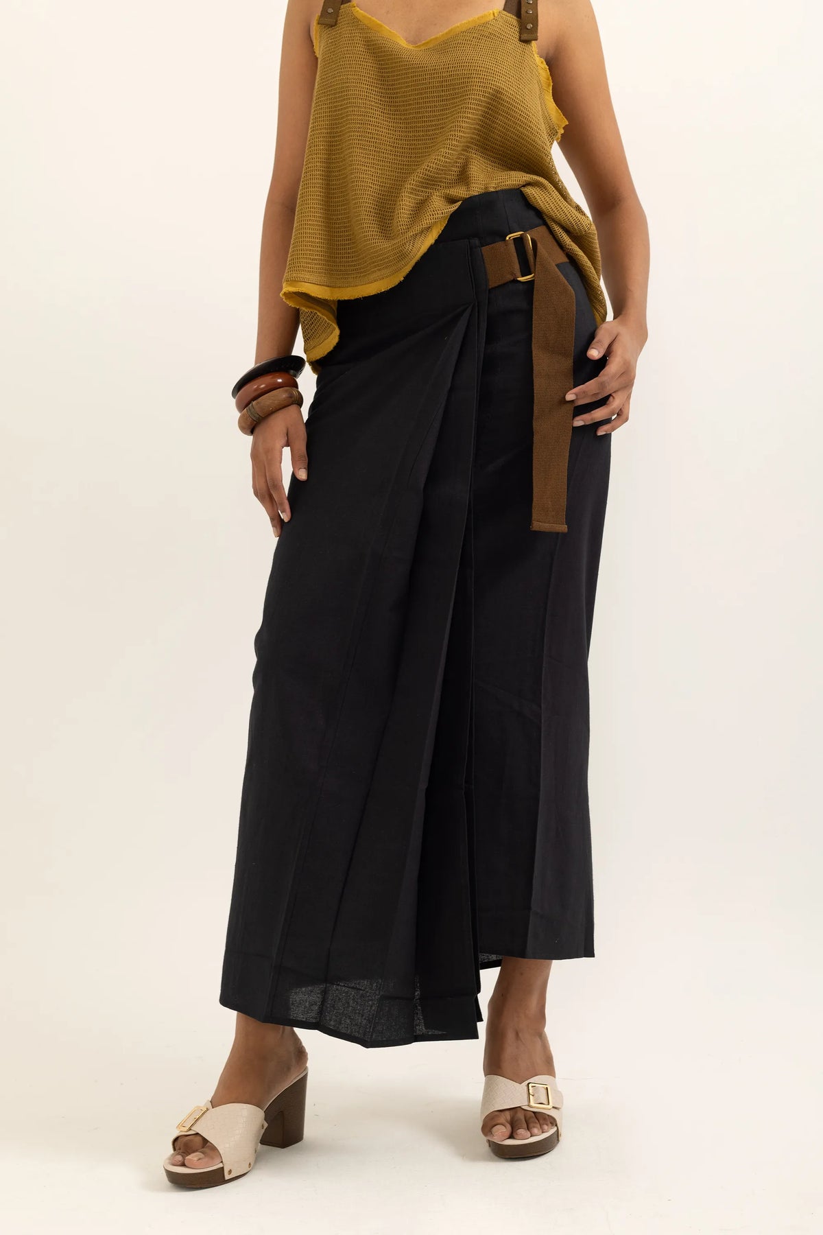 WRAP AROUND LUNGI | BLACK