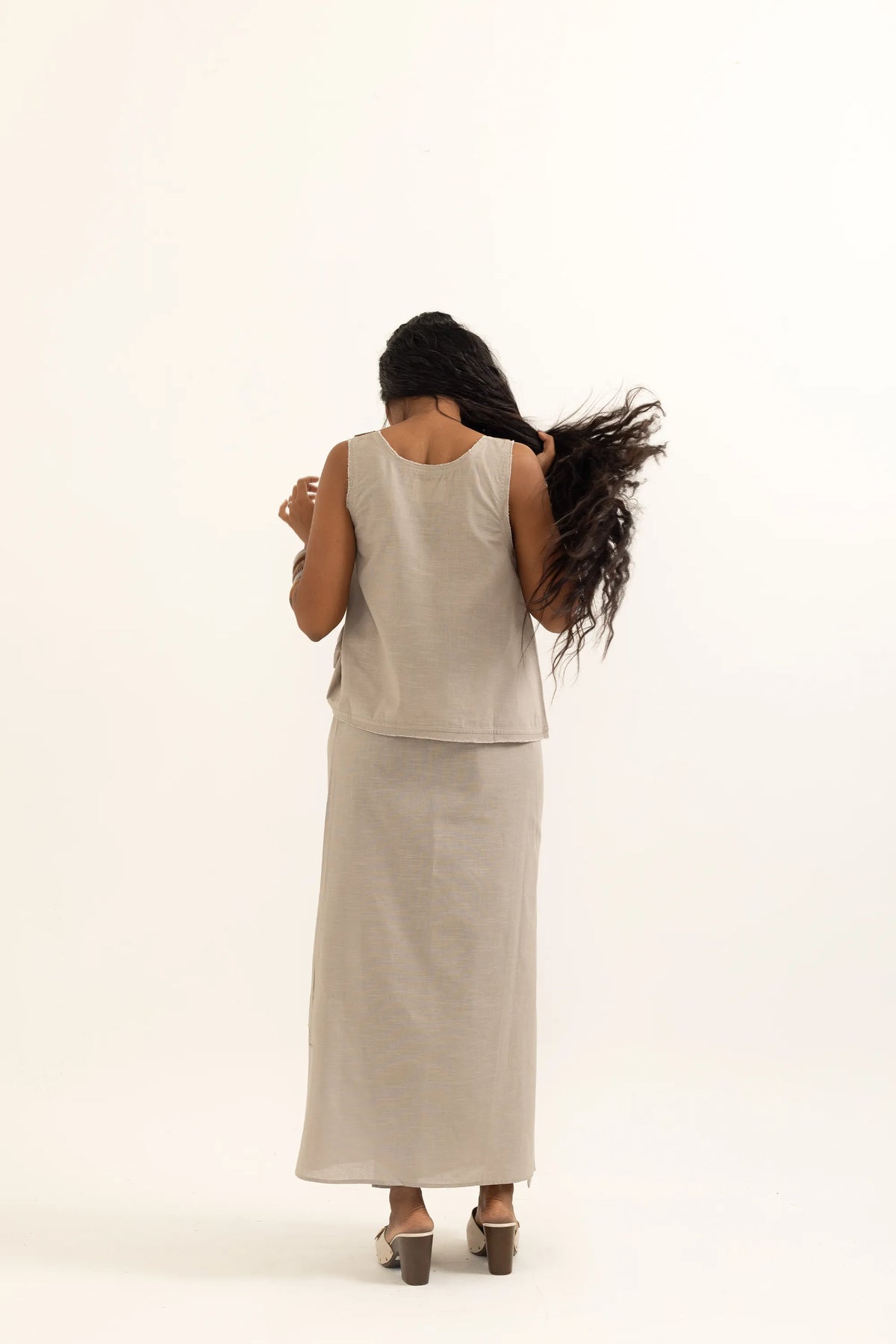 WRAP AROUND LUNGI | TAUPE
