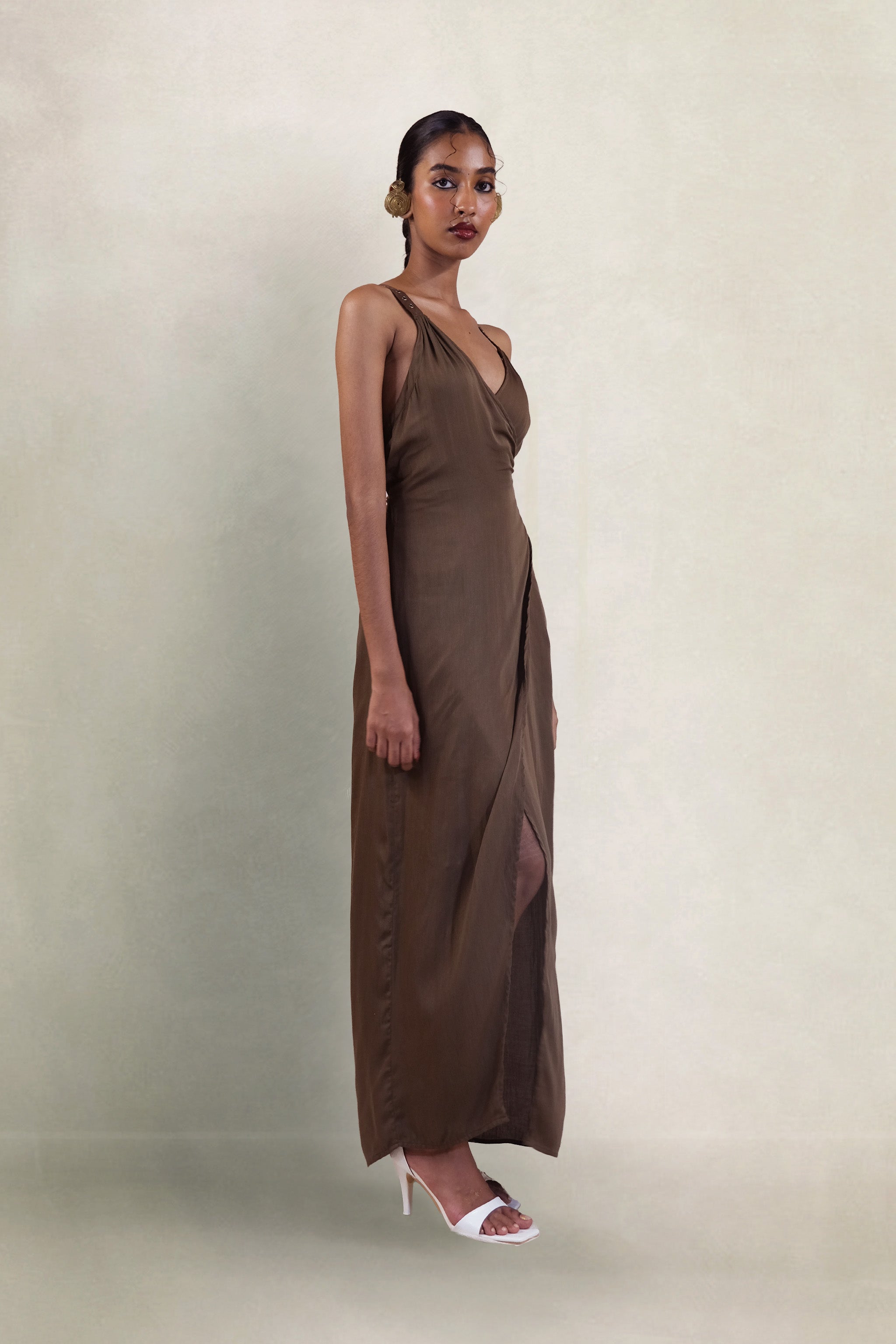 WRAP DRESS | COFFEE