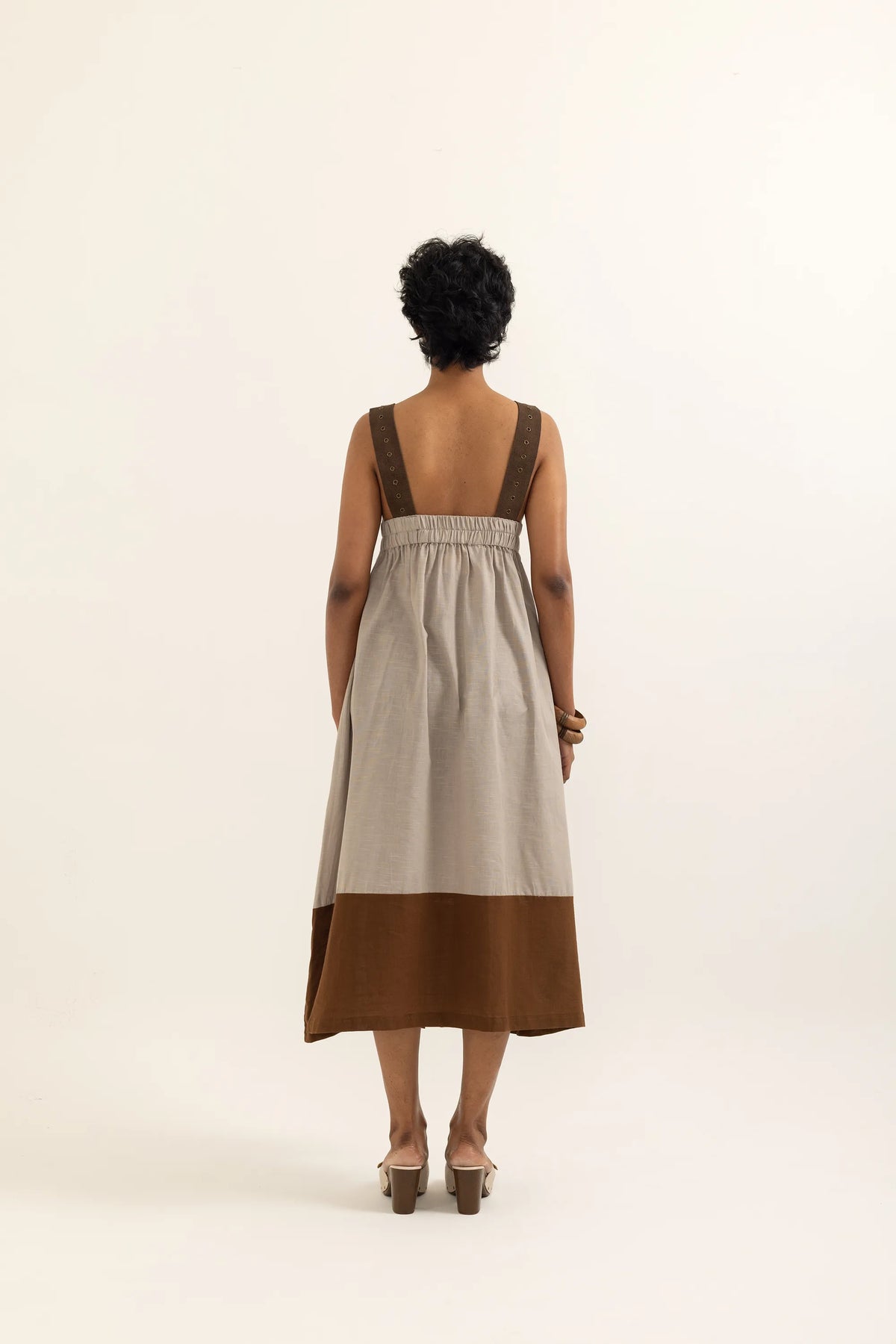 PINAFORE DRESS | TAUPE-SAP GREEN