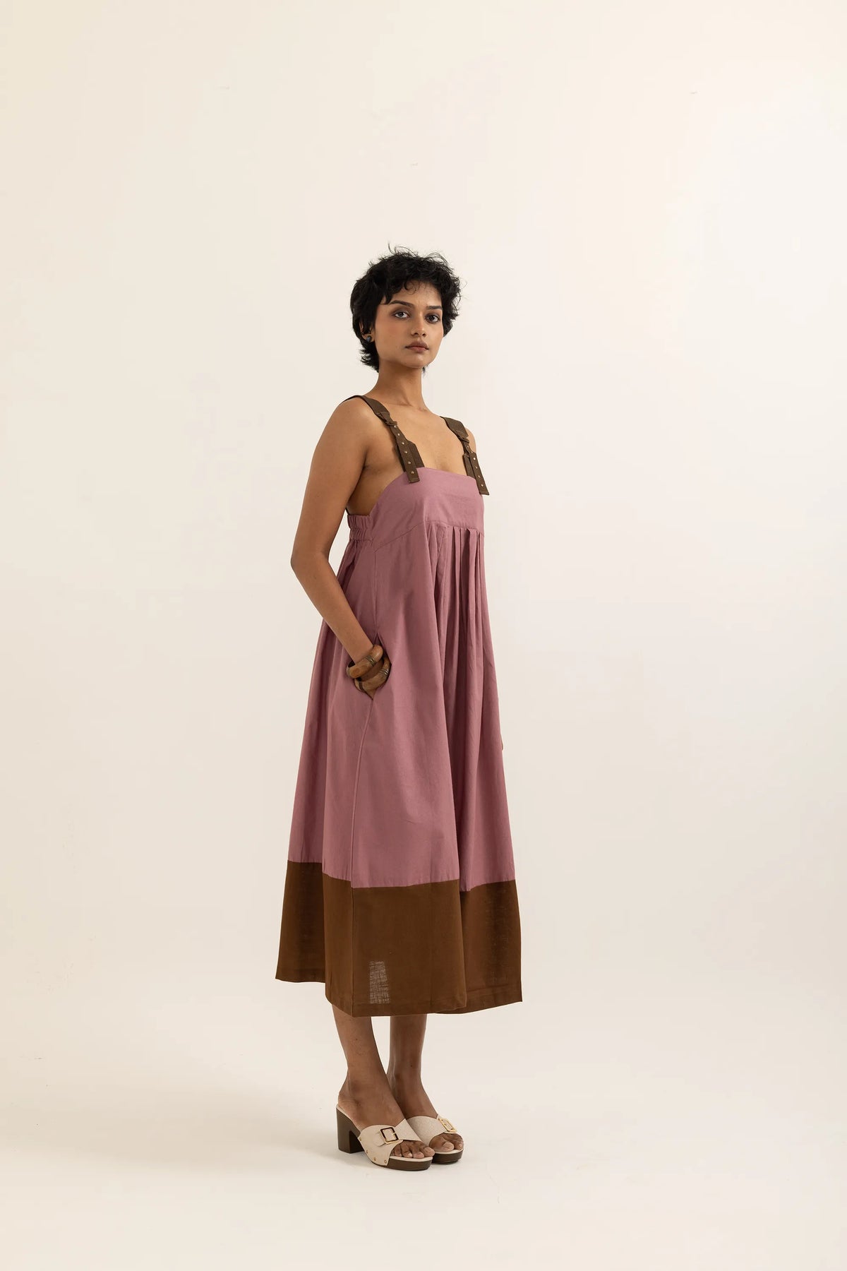 PINAFORE DRESS | DUSTY PINK-BARK BROWN