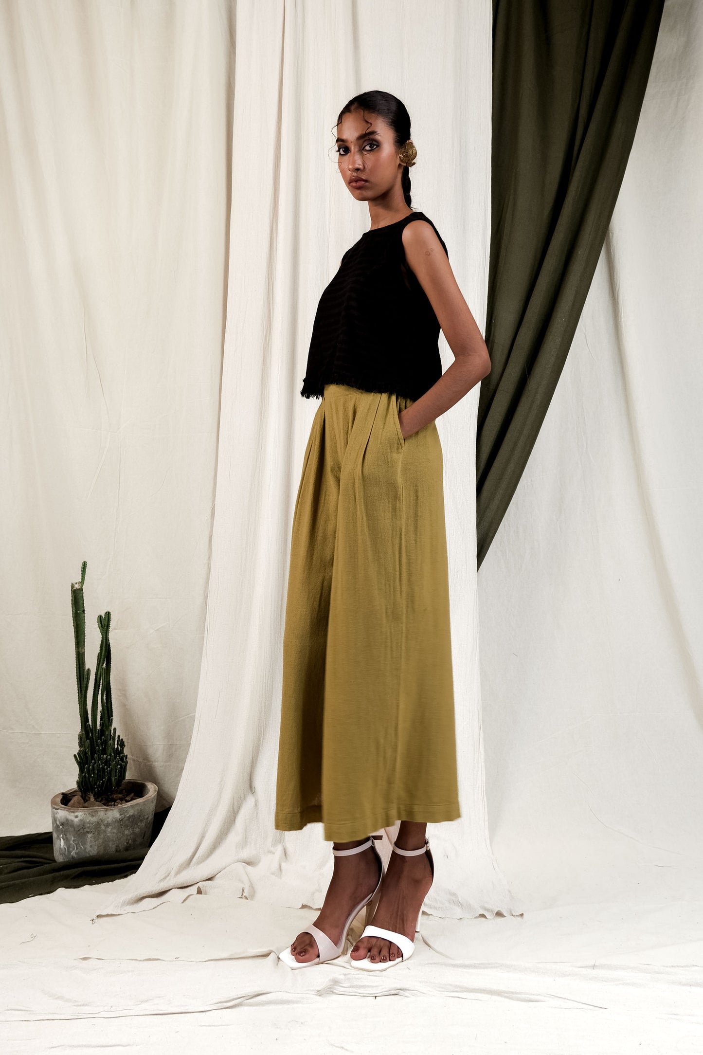 Pallazo (Unisex)